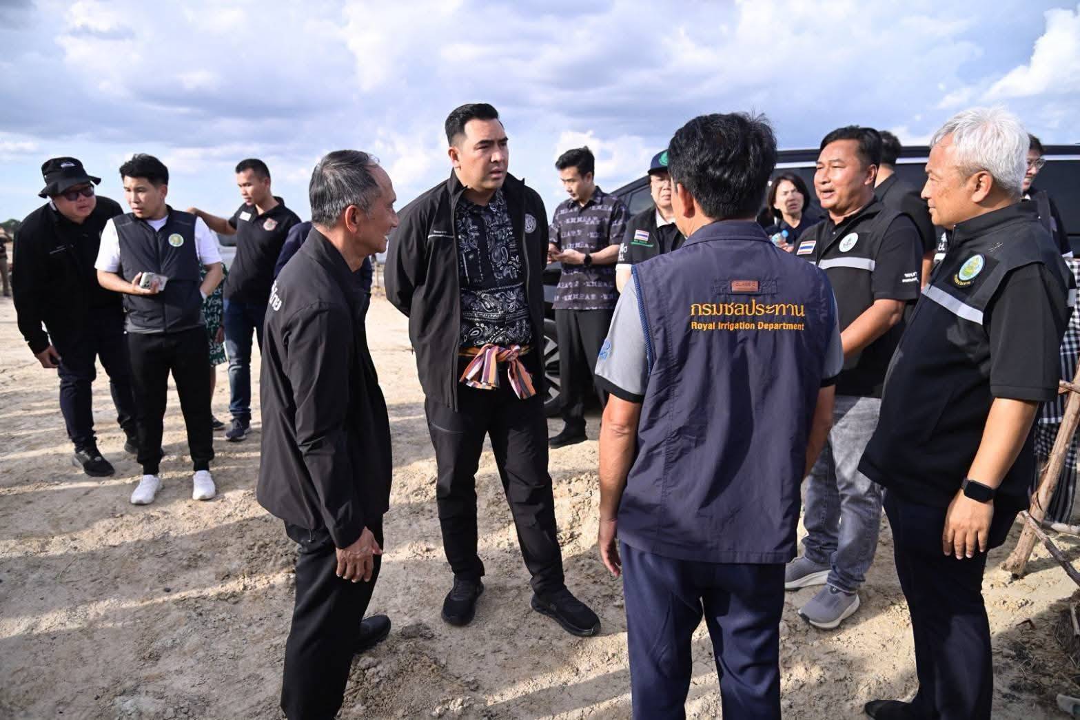 title - ส.ป.ก.ร่วมติดตามรัฐมนตรีช่วยว่าการกระทรวงเกษตรและสหกรณ์ (นายวัชระพล ขาวขำ) ลงพื้นที่ตรวจราชการ ณ จังหวัดนครราชสีมา